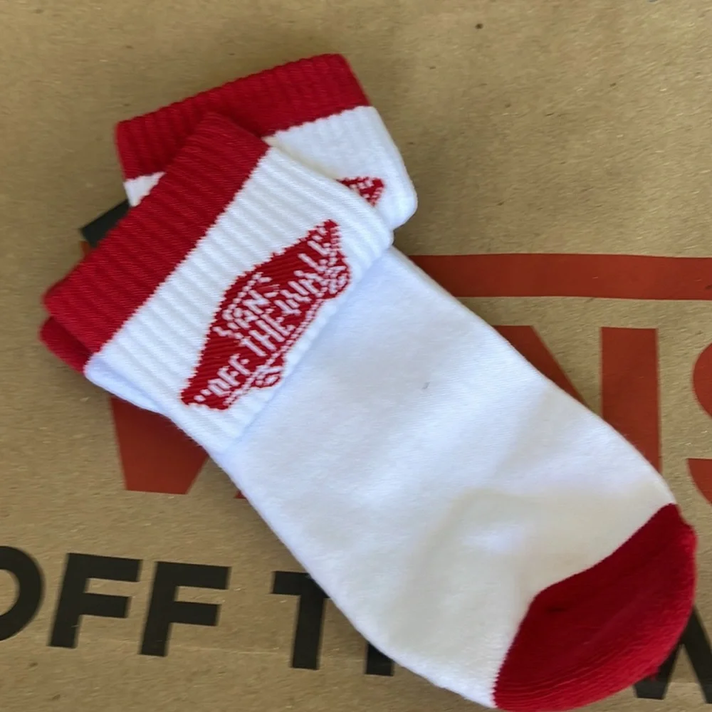 VANS “Off The Wall” Men’s socks